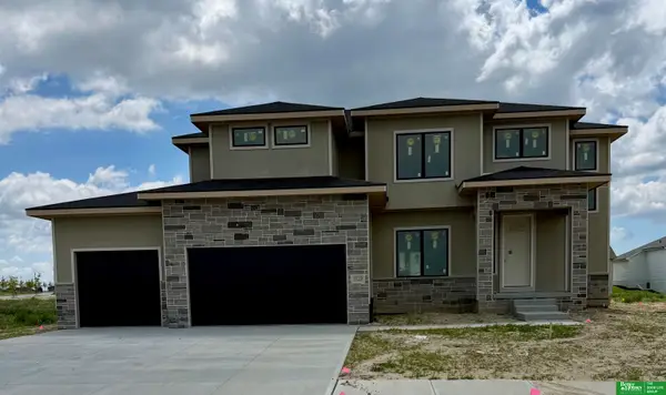 5719 N 199th Street, Elkhorn, NE 68022