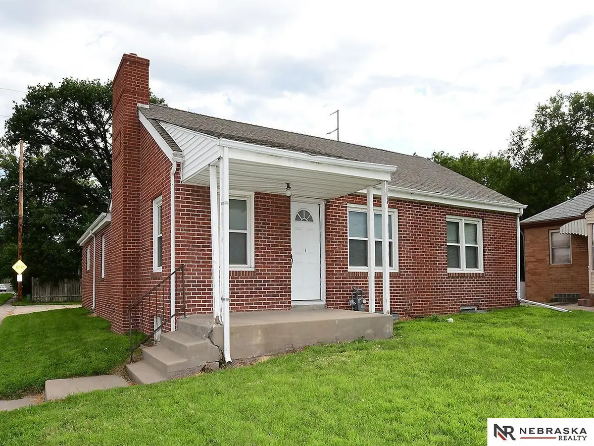 4000 Normal Boulevard, Lincoln, NE 68506 - #1