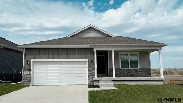 6516 N 187th Street, Elkhorn, NE 68022