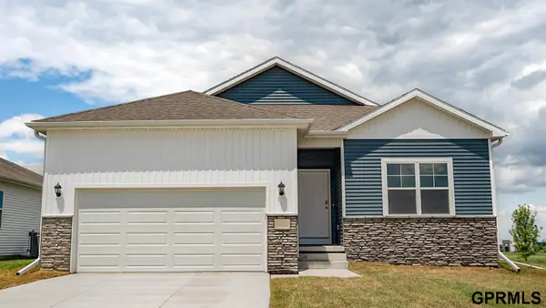 6515 N 187th Street, Elkhorn, NE 68022