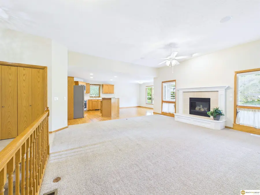 16910 Seward Street, Omaha, NE 68118 - #3