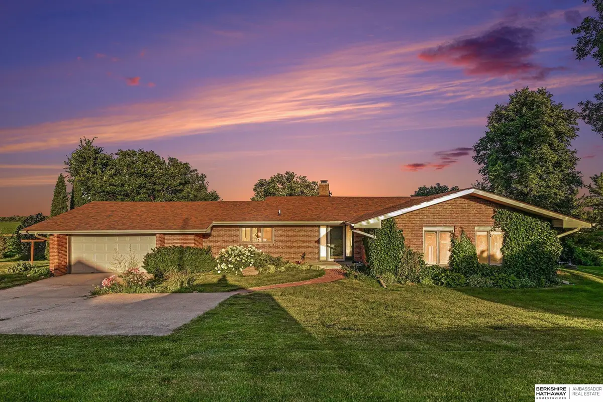 1200 Indian Heights, Schuyler, NE 68661 - #1