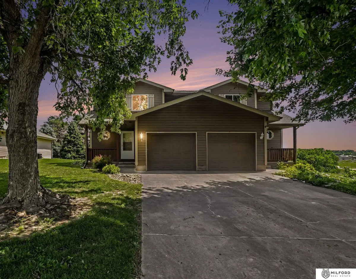 20213 Veterans Drive, Elkhorn, NE 68022 - #1