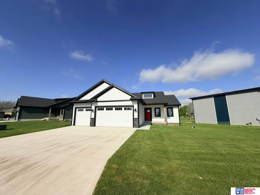6674 Shadow Ridge Place, Columbus, NE 68601 - #2