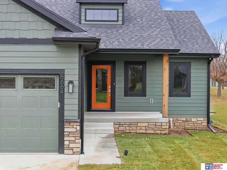 6664 Shadow Ridge Place, Columbus, NE 68601 - #2