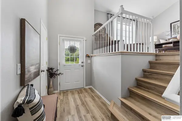 18932 U Street, Omaha, NE 68135