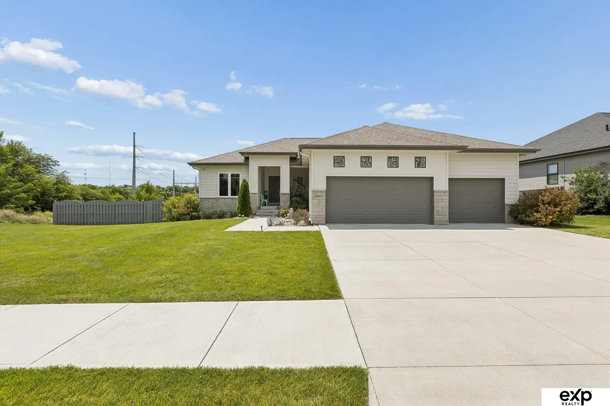 18501 Patrick Avenue, Elkhorn, NE 68022 - #1