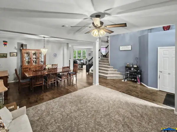 2340 Sand Hills Drive, Papillion, NE 68046