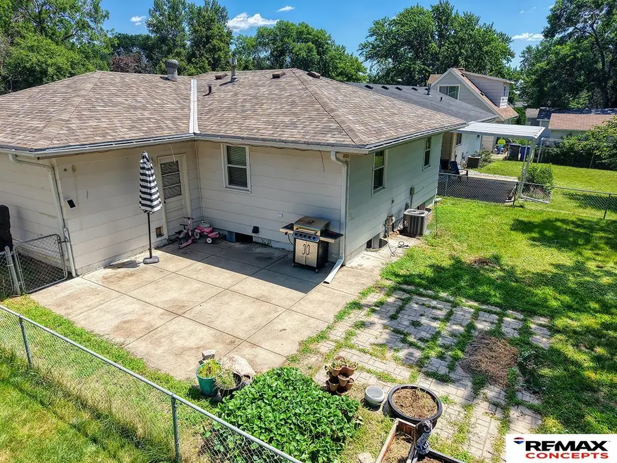 1905 Fairfield Street, Lincoln, NE 68521 - #2