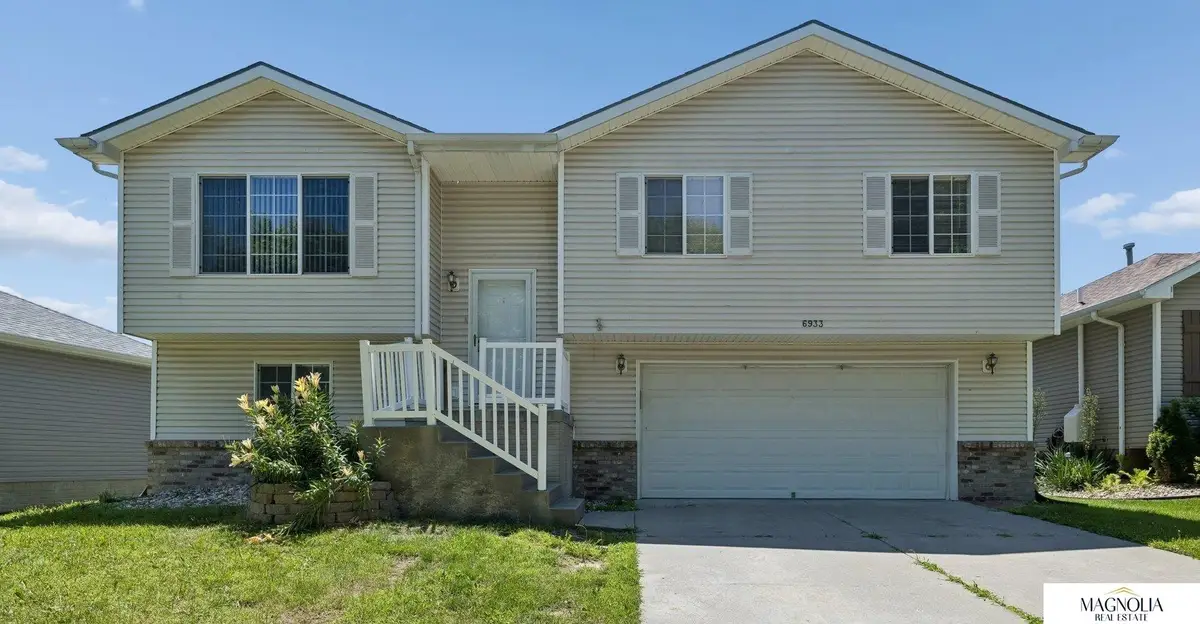6933 N Steamboat Drive, Lincoln, NE 68521 - #1
