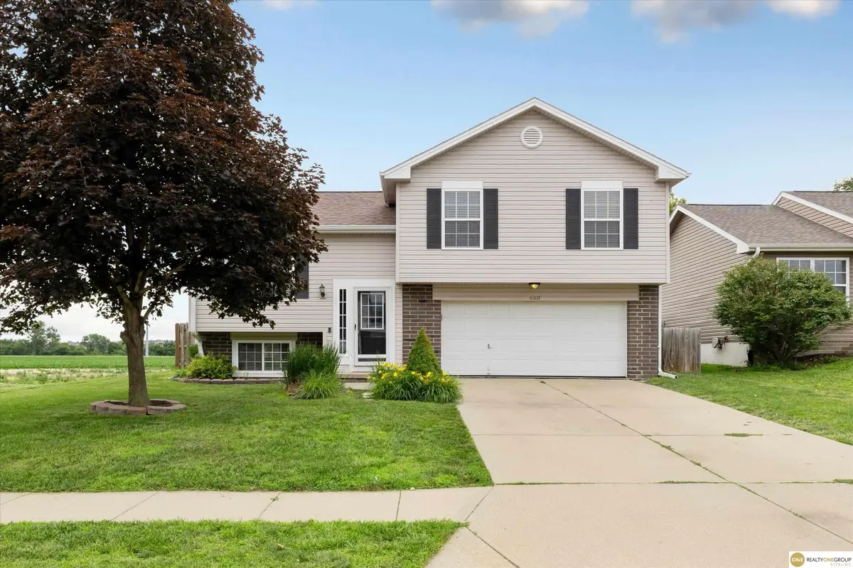 6331 N 128 Street, Omaha, NE 68164 - #1
