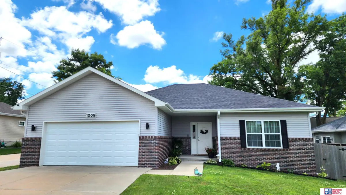 1009 Arthur Street, Beatrice, NE 68310 - #1