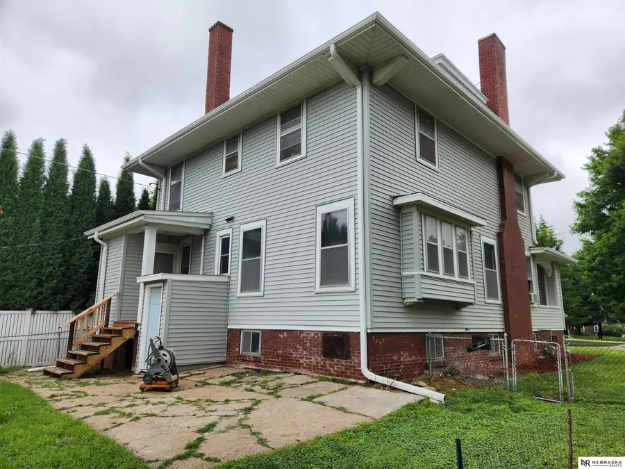 3317 Woolworth Avenue, Omaha, NE 68105 - #3