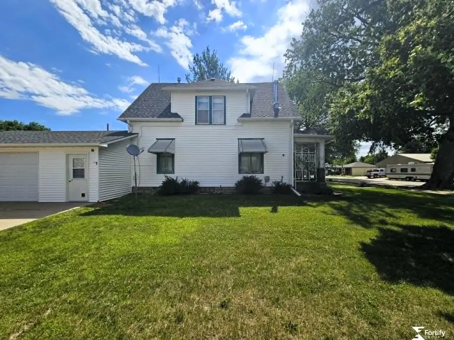 202 E Murray Street, Shickley, NE 68436 - #2
