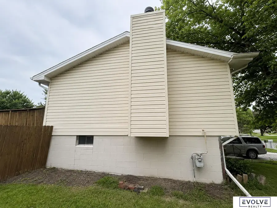 6157 NW 9th Street, Lincoln, NE 68521 - #3