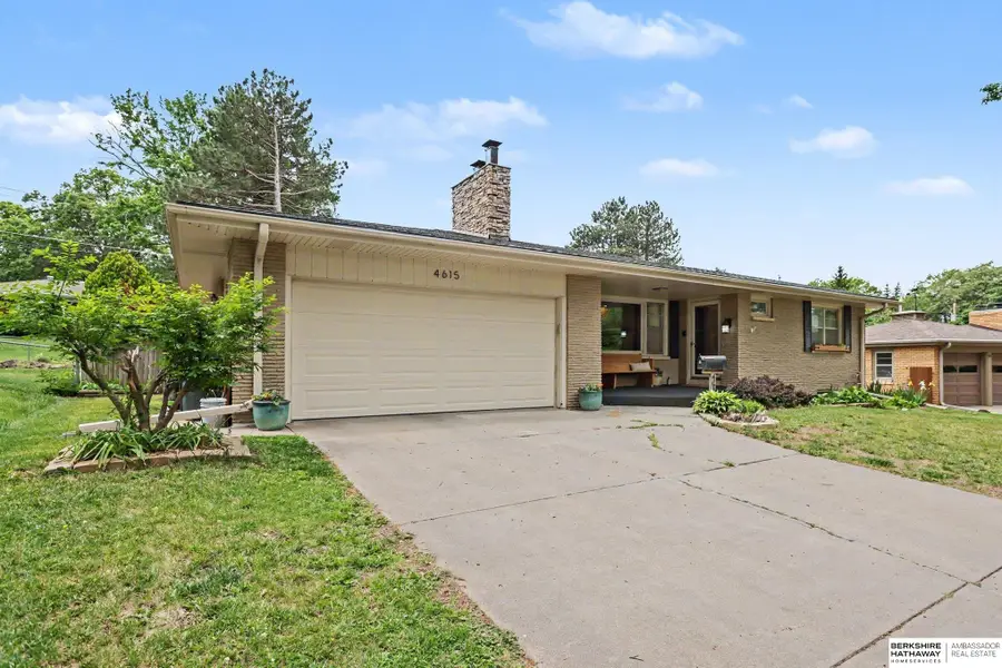 4615 Bryson Street, Lincoln, NE 68510 - #2