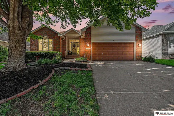 15024 Spaulding Street, Omaha, NE 68116