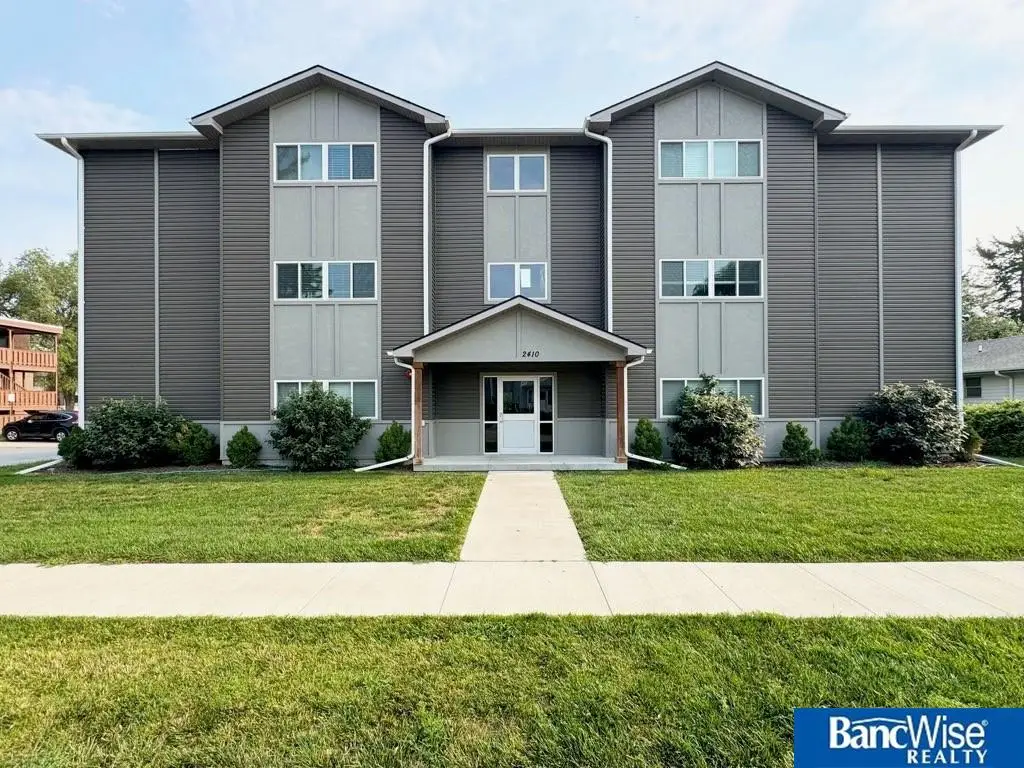 2410 Lynn Street, Lincoln, NE 68503 - #1