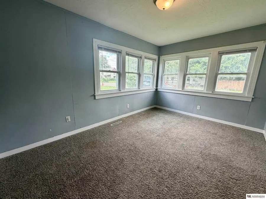 4108 N 58th Street, Lincoln, NE 68507 - #3