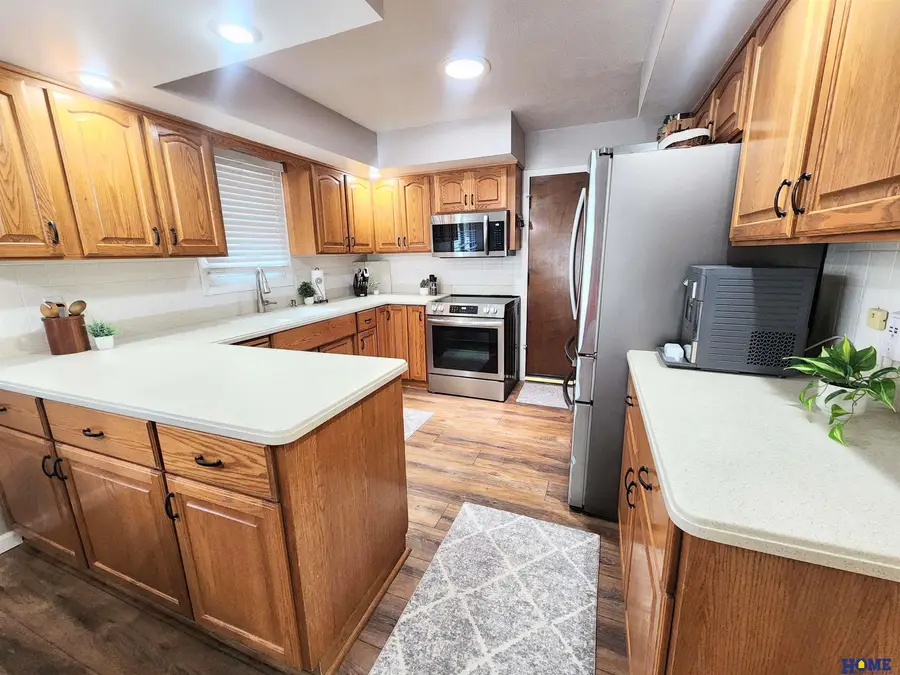6916 Bernese Boulevard, Lincoln, NE 68516 - #2
