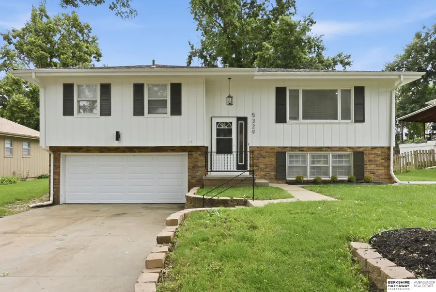 5329 S 105th Street, Omaha, NE 68127 - #2