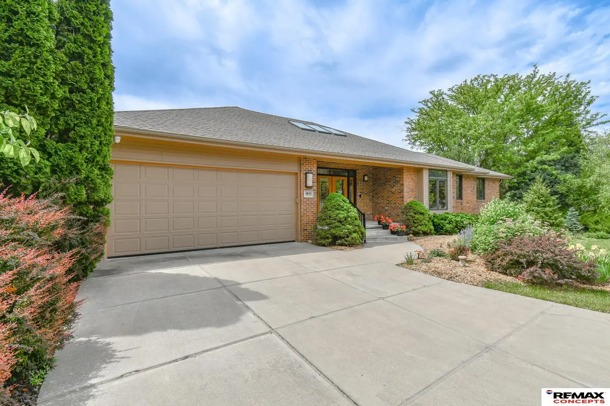 4845 Old Creek Road, Lincoln, NE 68516 - #1