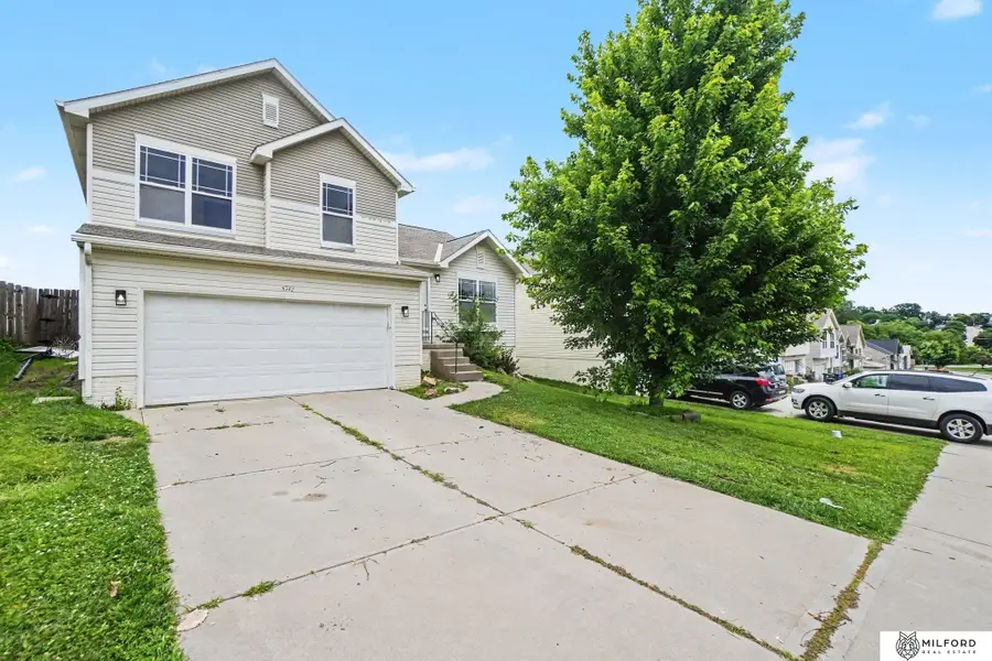8742 Read Street, Omaha, NE 68122 - #2