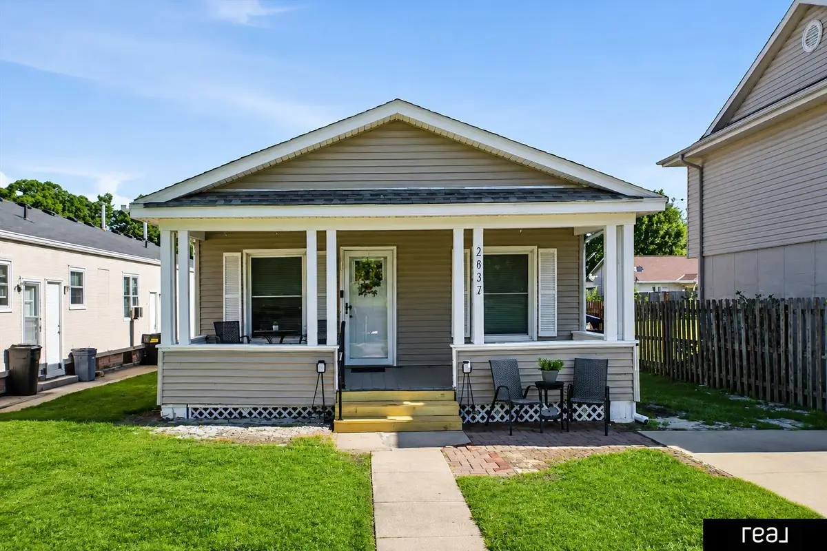 2832 Avenue B Avenue, Council Bluffs, IA 51501 - #1