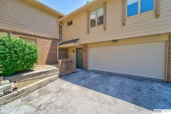 2223 S 51st Street #11, Omaha, NE 68106