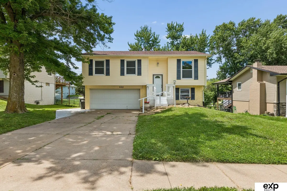 6323 Read Street, Omaha, NE 68152 - #1