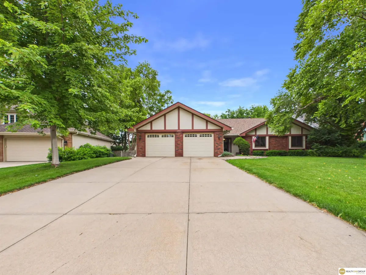 16565 Pasadena Circle, Omaha, NE 68130 - #1