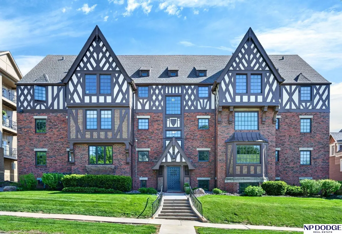 4907 Davenport Street #5, Omaha, NE 68132 - #1