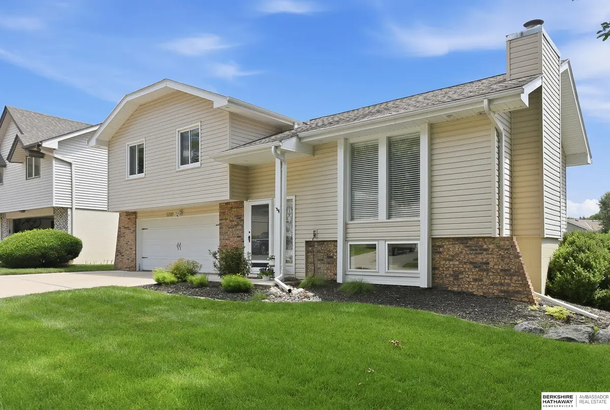 5709 N 115th Circle, Omaha, NE 68164 - #1