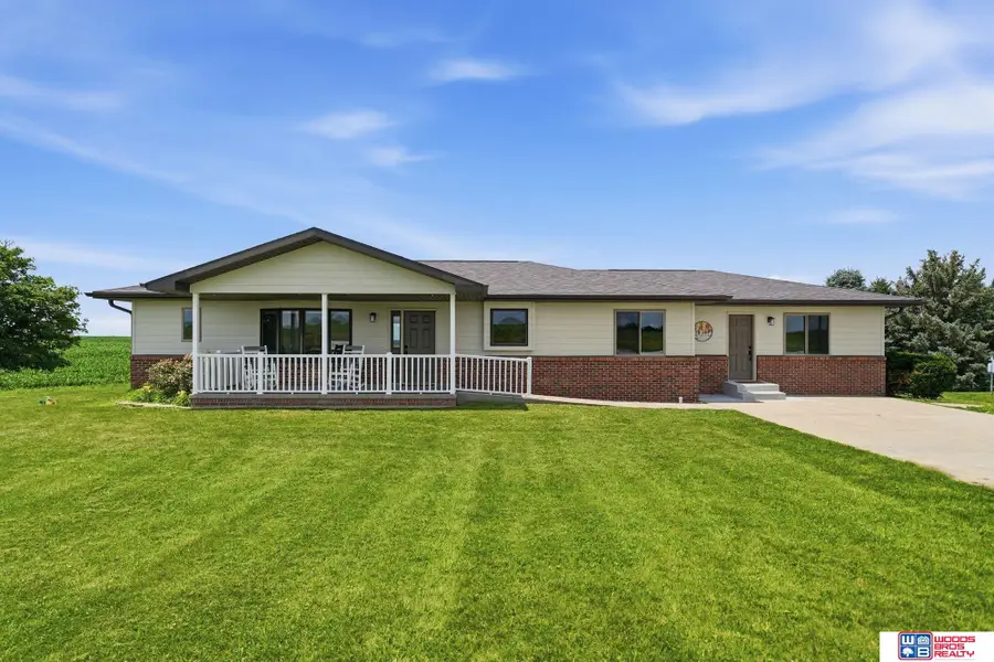 1667 N 12th Road, Palmyra, NE 68418 - #2