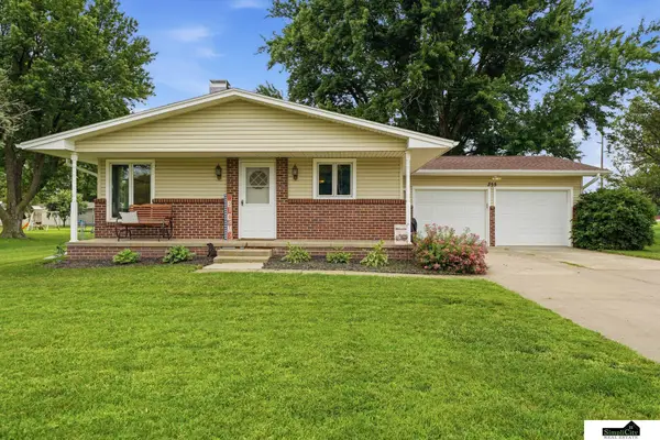 355 Kansas Street, Utica, NE 68456