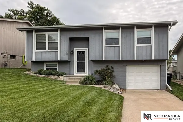 4221 N 131st Street, Omaha, NE 68164