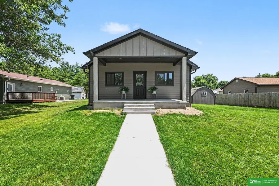 326 S Maple Street, West Point, NE 68788 - #2