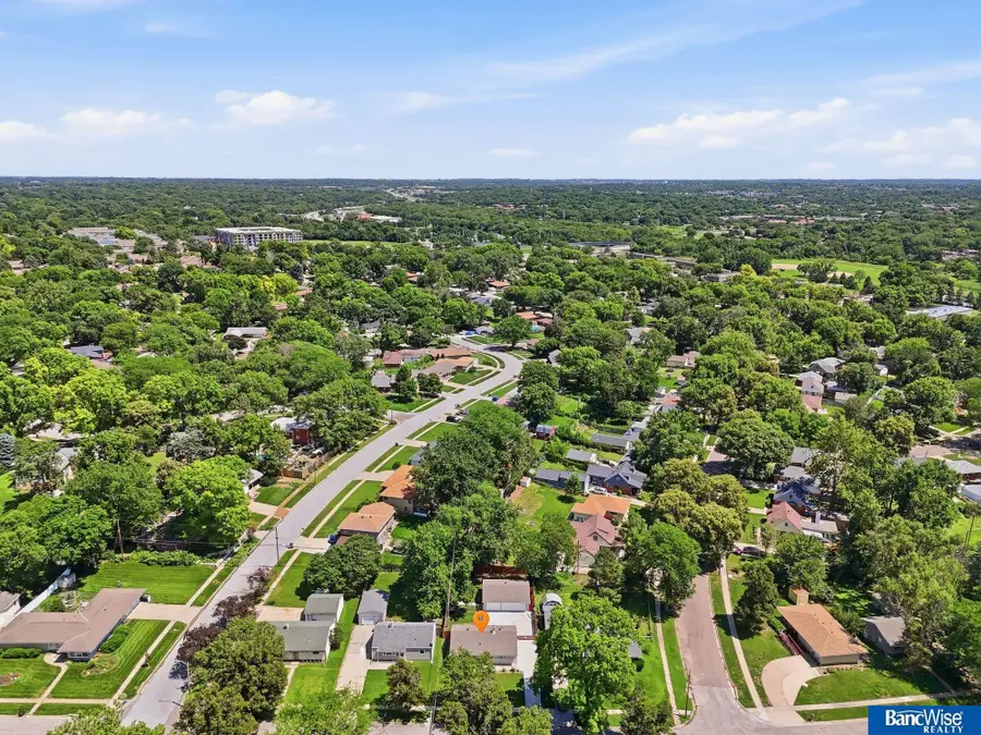 3976 Dunn Avenue, Lincoln, NE 68502 - #2