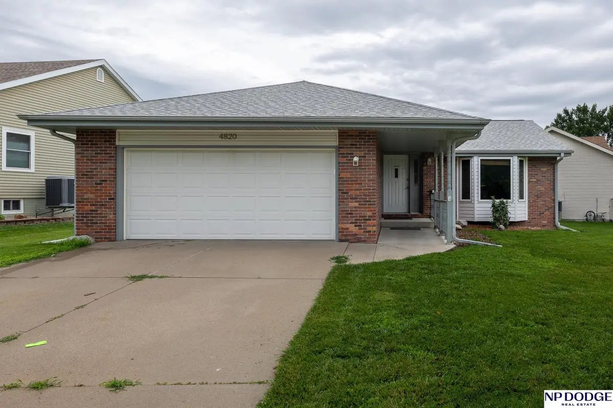 4820 Bunker Hill Road, Lincoln, NE 68521 - #1