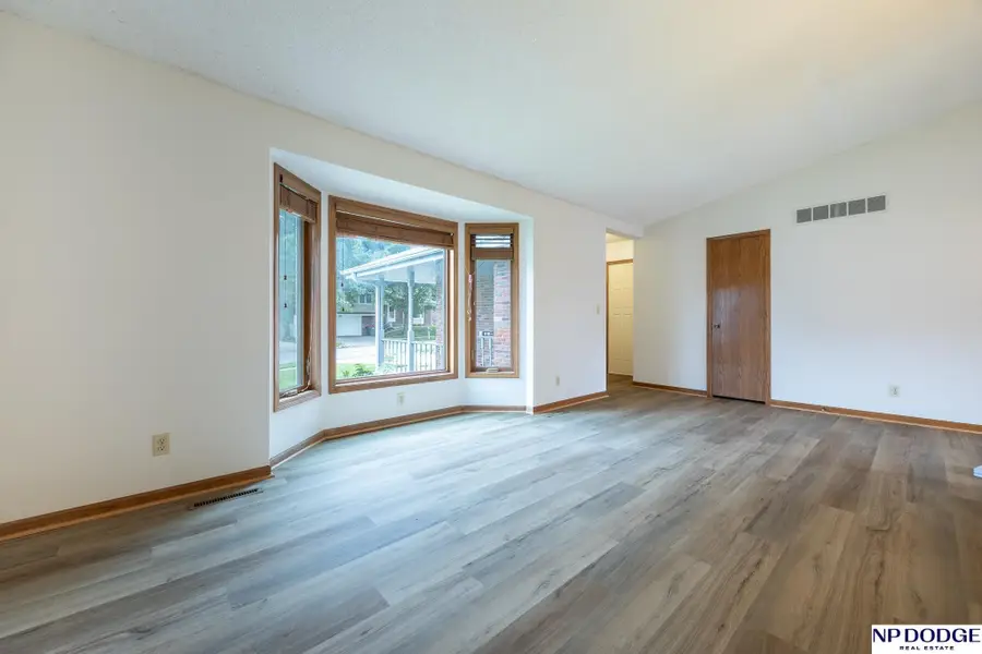 4820 Bunker Hill Road, Lincoln, NE 68521 - #3