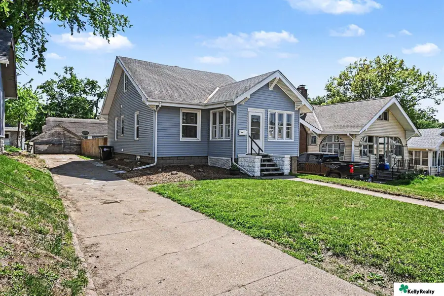 2573 Whitmore Street, Omaha, NE 68112 - #3