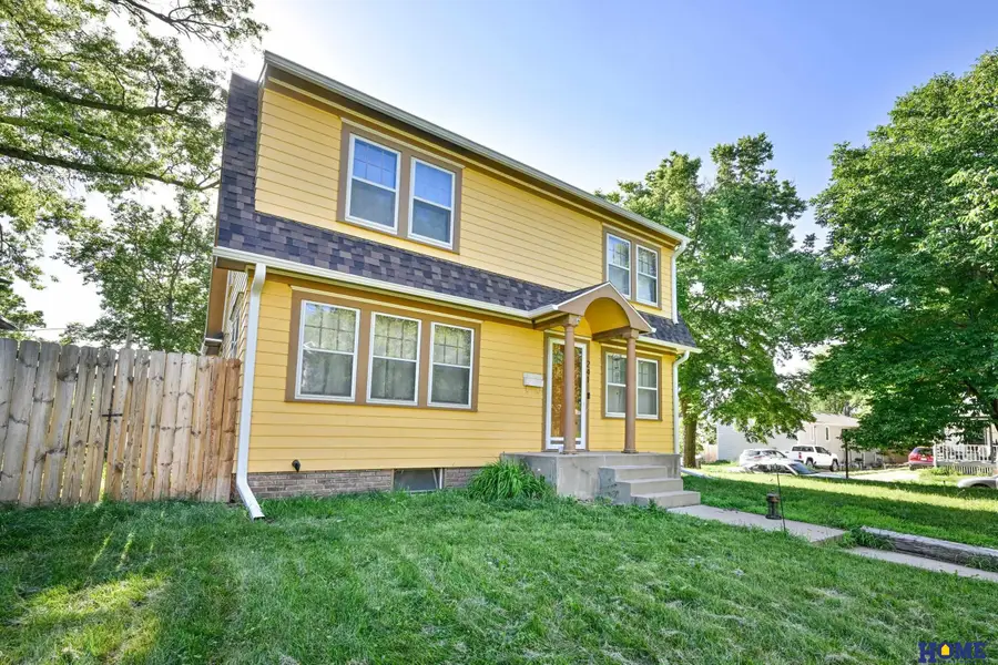241 N 31st Street, Lincoln, NE 68503 - #3