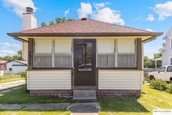 3933 X Street, Omaha, NE 68107-3157