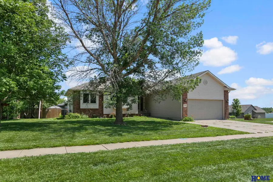 516 Fairway Drive, Milford, NE 68405 - #2