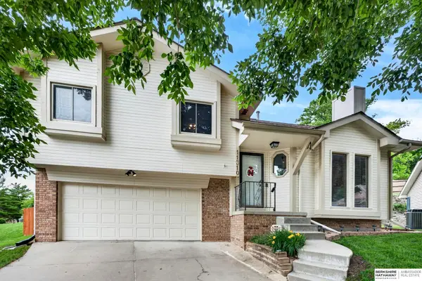 11310 Hartman Circle, Omaha, NE 68164