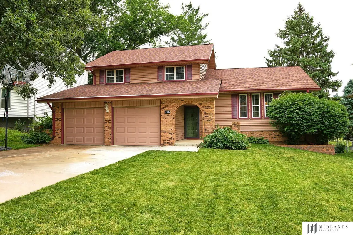 3505 Leawood Drive, Bellevue, NE 68123 - #1