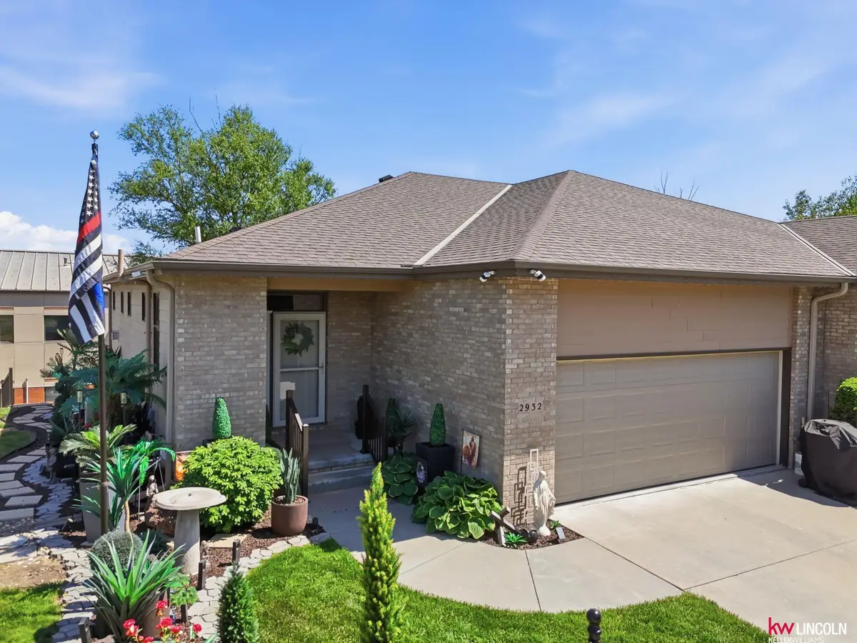 2932 Park Place Court, Lincoln, NE 68506 - #1