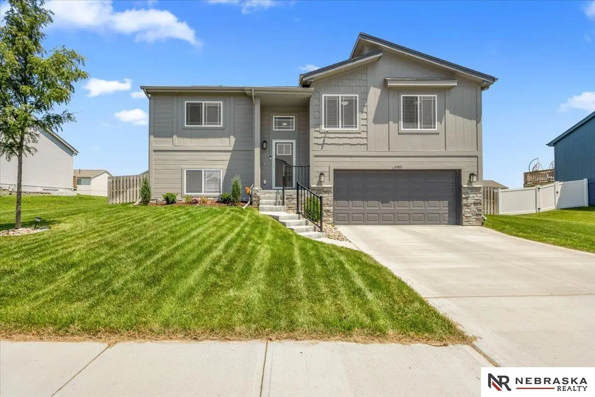 14905 S 18 Street, Bellevue, NE 68123 - #1
