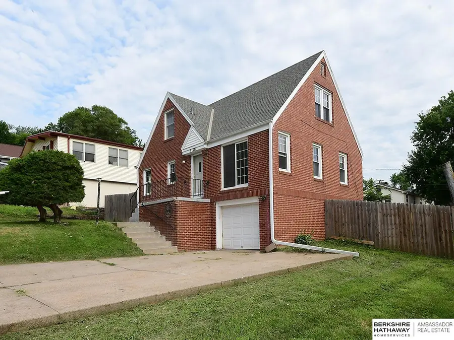 3110 Young Street, Omaha, NE 68112 - #3