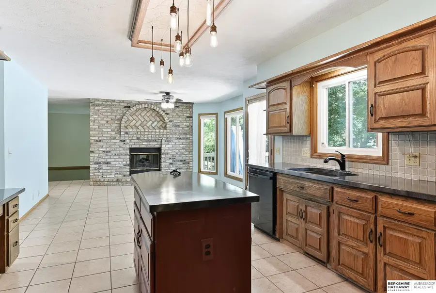 1000 Hickory Hill Road, Papillion, NE 68046 - #3